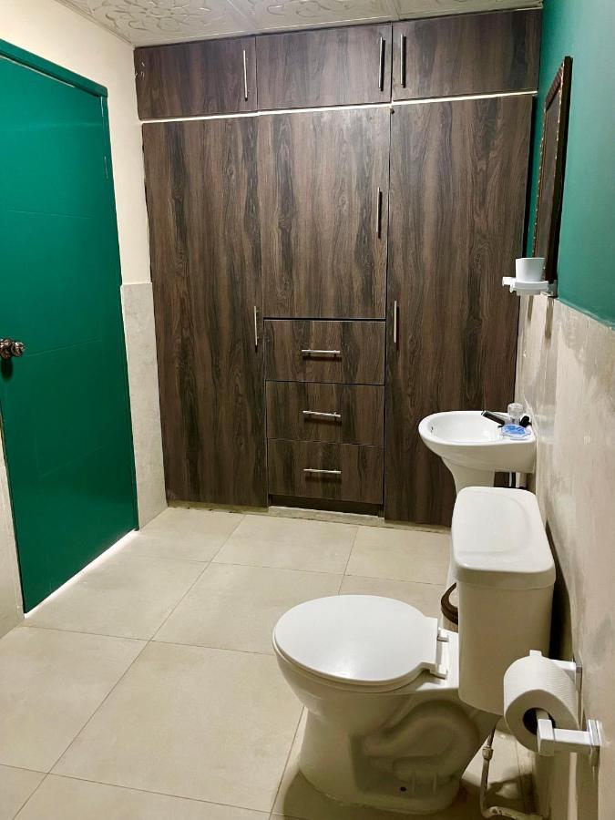 Hostal Tropicoco Hotel Плаяс Екстериор снимка