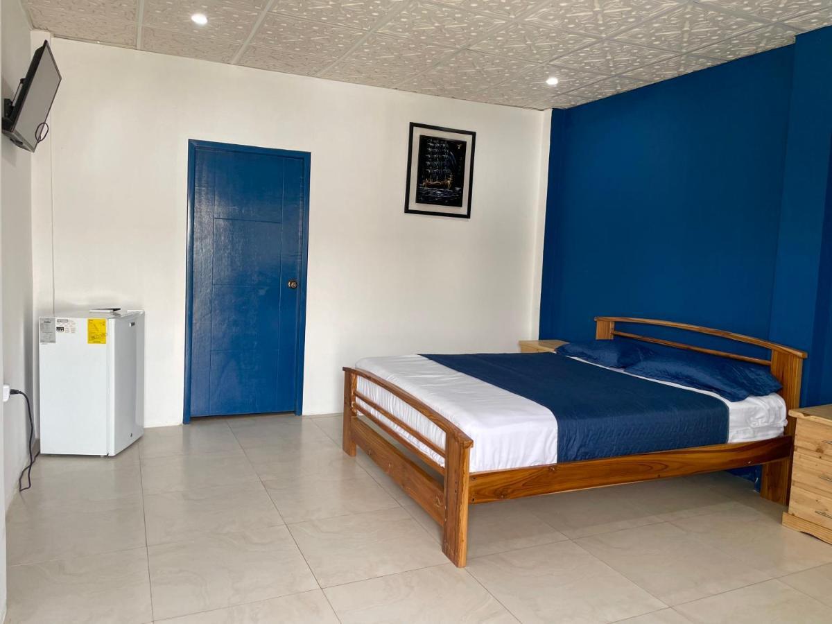 Hostal Tropicoco Hotel Плаяс Екстериор снимка