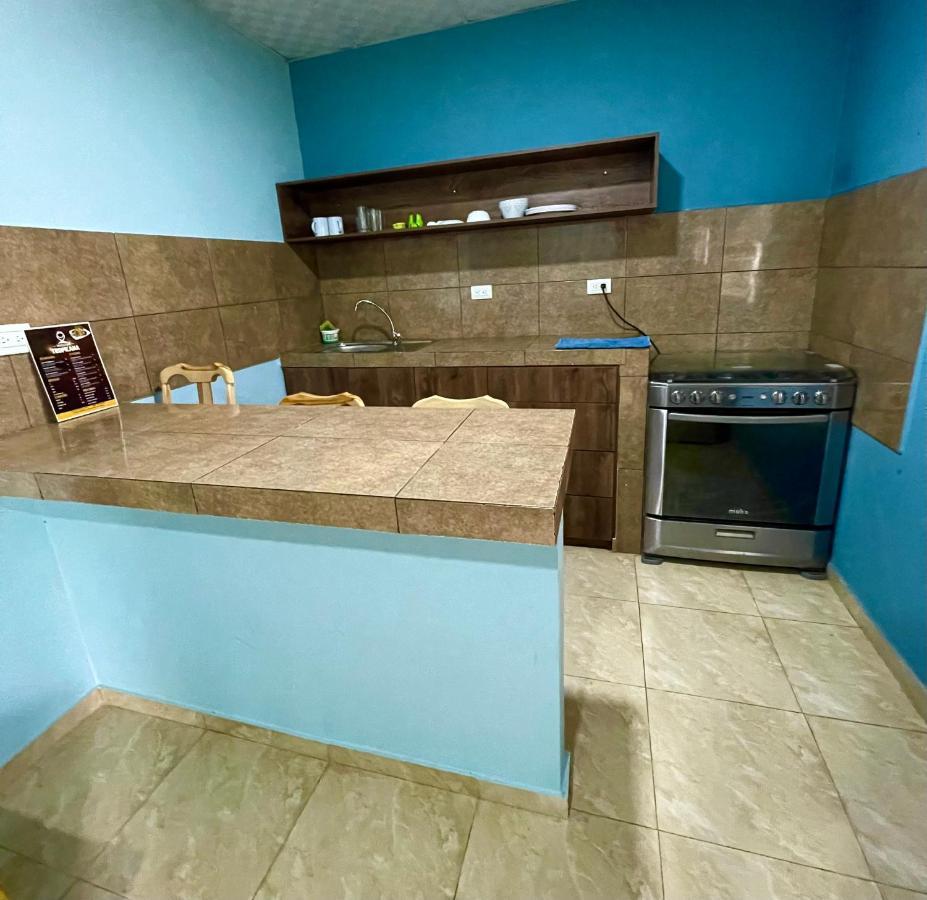 Hostal Tropicoco Hotel Плаяс Екстериор снимка