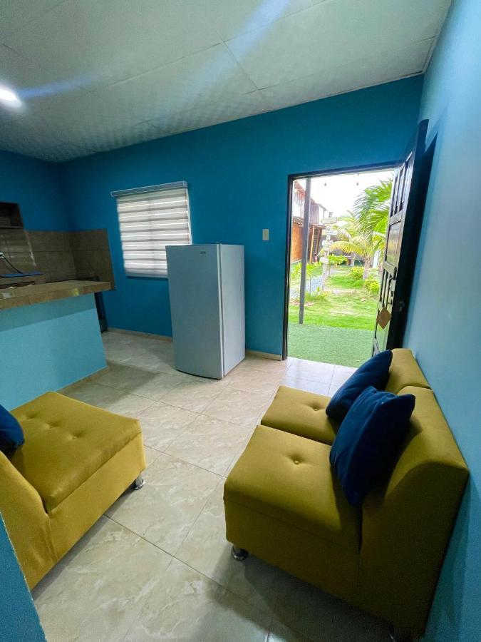 Hostal Tropicoco Hotel Плаяс Екстериор снимка