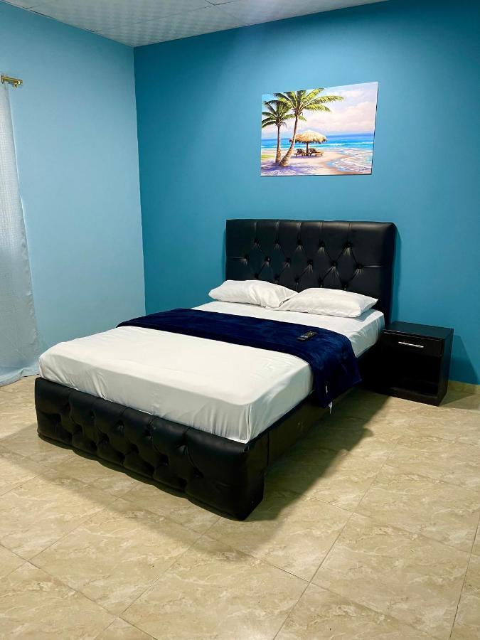 Hostal Tropicoco Hotel Плаяс Екстериор снимка